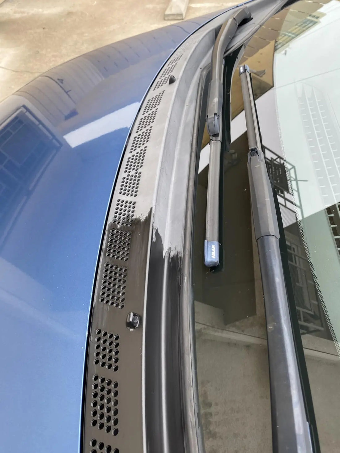 How to Guide and Restoration Techniques for Car Trim Plastic - Shineworks